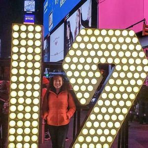 Meet your Posher, Elizabeth